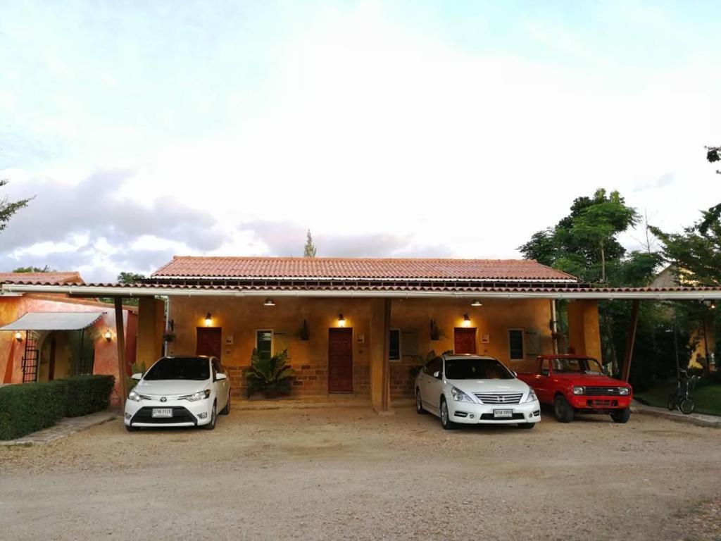 Villa Tuscany Country Resort Суан-Пханг Экстерьер фото
